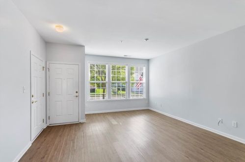 241 Riverstone Pl, Holly Springs, GA 30114-5243