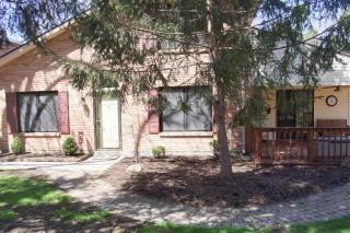 6382 Adams Cir, Dayton, OH 45459-2505