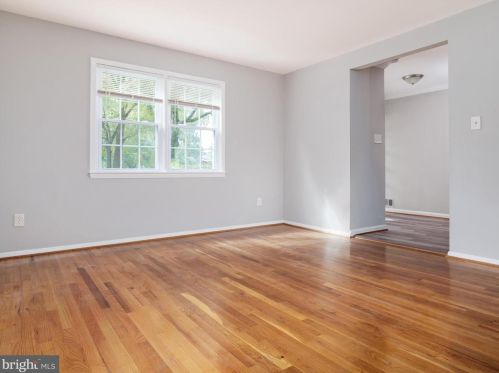 806 Downs Dr, Silver Spring MD 20904-2025 exterior