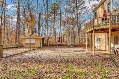 125 Hamden Forest Trl, Atlanta GA  30331-7363 exterior