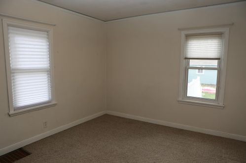 1679 Charles Ave, Saint Paul MN  55104-2227 exterior