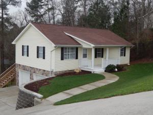 195 Johns Dr, Ringgold, GA 30736-3412
