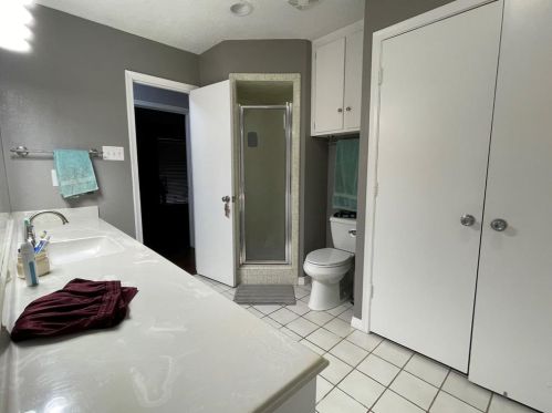 717 Kingsbridge Dr, Garland TX 75040-3515 exterior