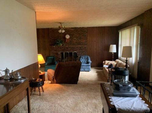 328 Stockwood Dr, Holly Springs, GA 30188-3830