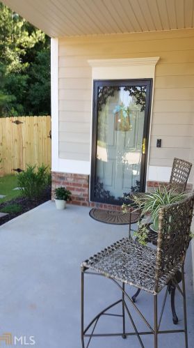 161 Southwind Cir, Newnan, GA 30265