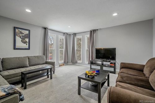 8634 Saratoga Pl, Denver CO  80237-2940 exterior