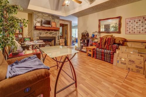 1584 Hampton Locust Grove Rd, Locust Grove, GA 30248-2003