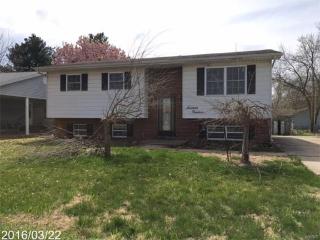 1414 Doris Ave, East Saint Louis, IL 62206-2234