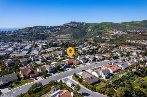 2832 Calle Guadalajara, San Clemente CA  92673-3516 exterior