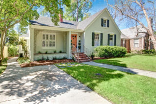611 56th St, Savannah GA  31405-3621 exterior