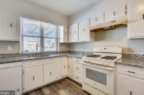 3904 Jeffry St, Silver Spring MD 20906-4224 exterior