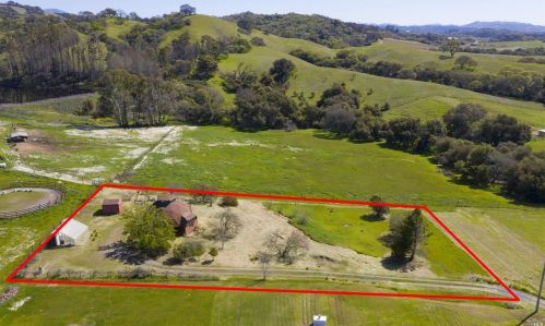 1197 Red Tail Rd, Healdsburg, CA 95448-9208