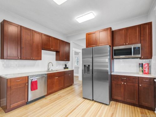 1440 Knox Ct, Denver CO  80204-1648 exterior
