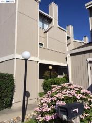 25003 Discoverer Pl, Hayward, CA 94544-2549