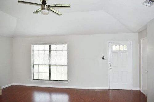 4708 Riverpark Ct, Fort Worth TX  76137-1845 exterior