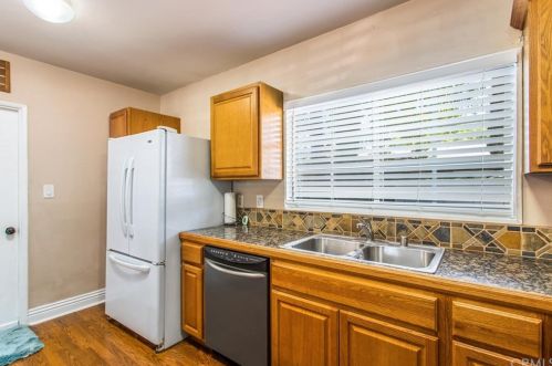 4512 Jurupa Ave, Riverside CA  92506-1969 exterior