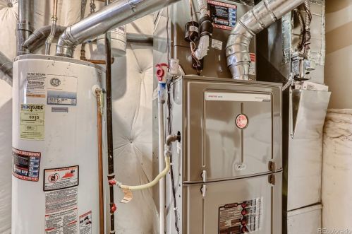 5694 Quemoy Ct, Aurora CO 80018-3133 exterior