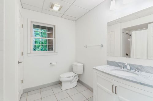 854 Carlton Rdg, Atlanta GA  30342-4340 exterior