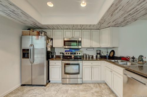 1975 Xanadu Way, Denver CO  80014-4312 exterior