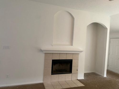 4728 Barnhill Ln, Fort Worth TX  76135-2534 exterior