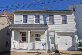 711 Ontario St, Bethlehem PA  18015-2827 exterior