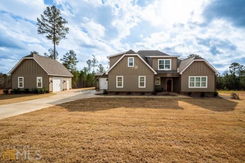 17 Creekside Trl, Forsyth, GA 31029-8058