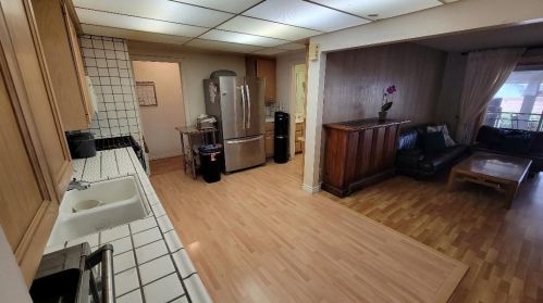 2905 Elmlawn Dr, Anaheim CA  92804-3914 exterior
