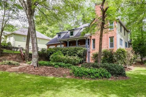 552 Trailwood Ln, Marietta, GA 30064-4625