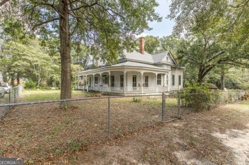 468 Magnolia St, Jeffersonville, GA 31044-5412