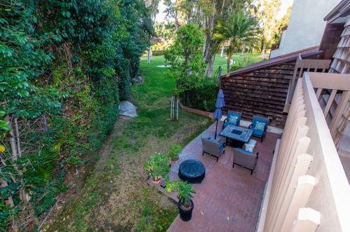 9439 Friendly Woods Ln, Whittier CA 90605-1657 exterior