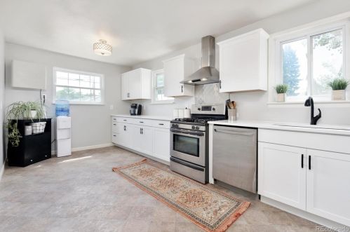 4066 Pearl St, Englewood CO  80113-4738 exterior