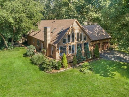 68 Hunter Ln, Bristol, IL 60512-9768