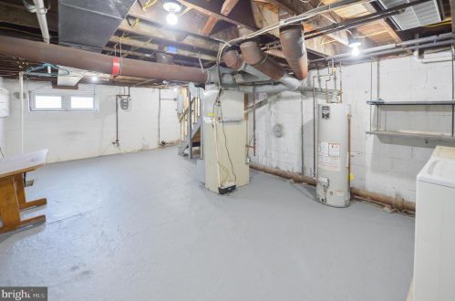 302 Cooper Ave, Camden NJ 08107-2107 exterior