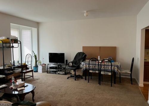 82 Blackwell St, Dover NJ  07801-4074 exterior