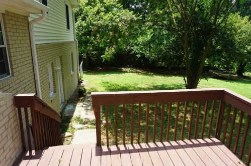 218 Hillcrest Dr, Stockbridge GA  30281-1763 exterior