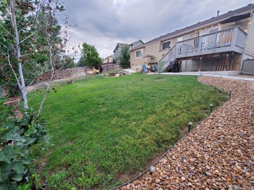 5273 Nepal Way, Aurora CO  80015-6441 exterior