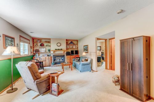 12571 Driftwood Ct, Saint Paul MN  55124-8647 exterior