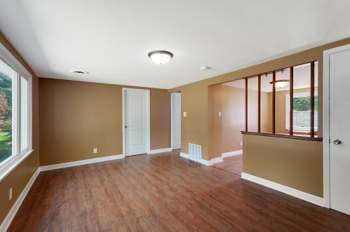 741 Kent Ave, Crete IL  60417-3921 exterior
