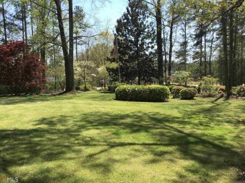 6 Old Ivy Rd, Stockbridge GA  30281-2130 exterior