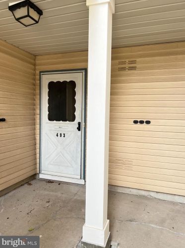 493 Silvia St, Trenton NJ  08628-3237 exterior