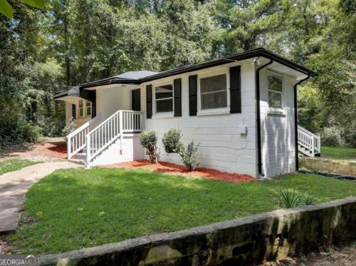4402 Sims Rd, Ellenwood, GA 30294-1806