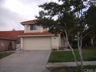 7590 Plumaria Dr, Fontana CA  92336-1615 exterior