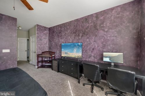 428 Timberlake Dr, Trenton NJ  08618-1475 exterior