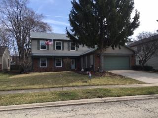 1031 Churchill Dr, Lemont, IL 60440-1407