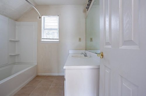 421 Tina Hely Ct, Stockbridge GA 30281-6479 exterior