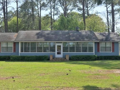 491 Marshall Corbitt Rd, Willacoochee, GA 31650-4302