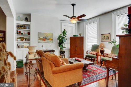 451 Market St, York PA 17403-1255 exterior