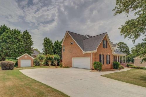 2213 Jessowen Way, Conyers GA  30013-6482 exterior