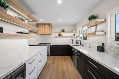 16802 Casimir Ave, Torrance CA  90504-2804 exterior