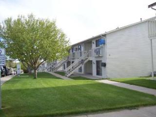 62 12th St, Bordeaux, WY 82201-3402